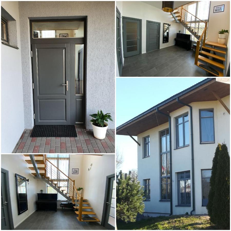 Valet Apartment Marupe Bagian luar foto
